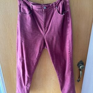 American Eagle Burgundy Mom Jeans